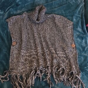 Gray Knit Turtleneck Sweater with Fringe
